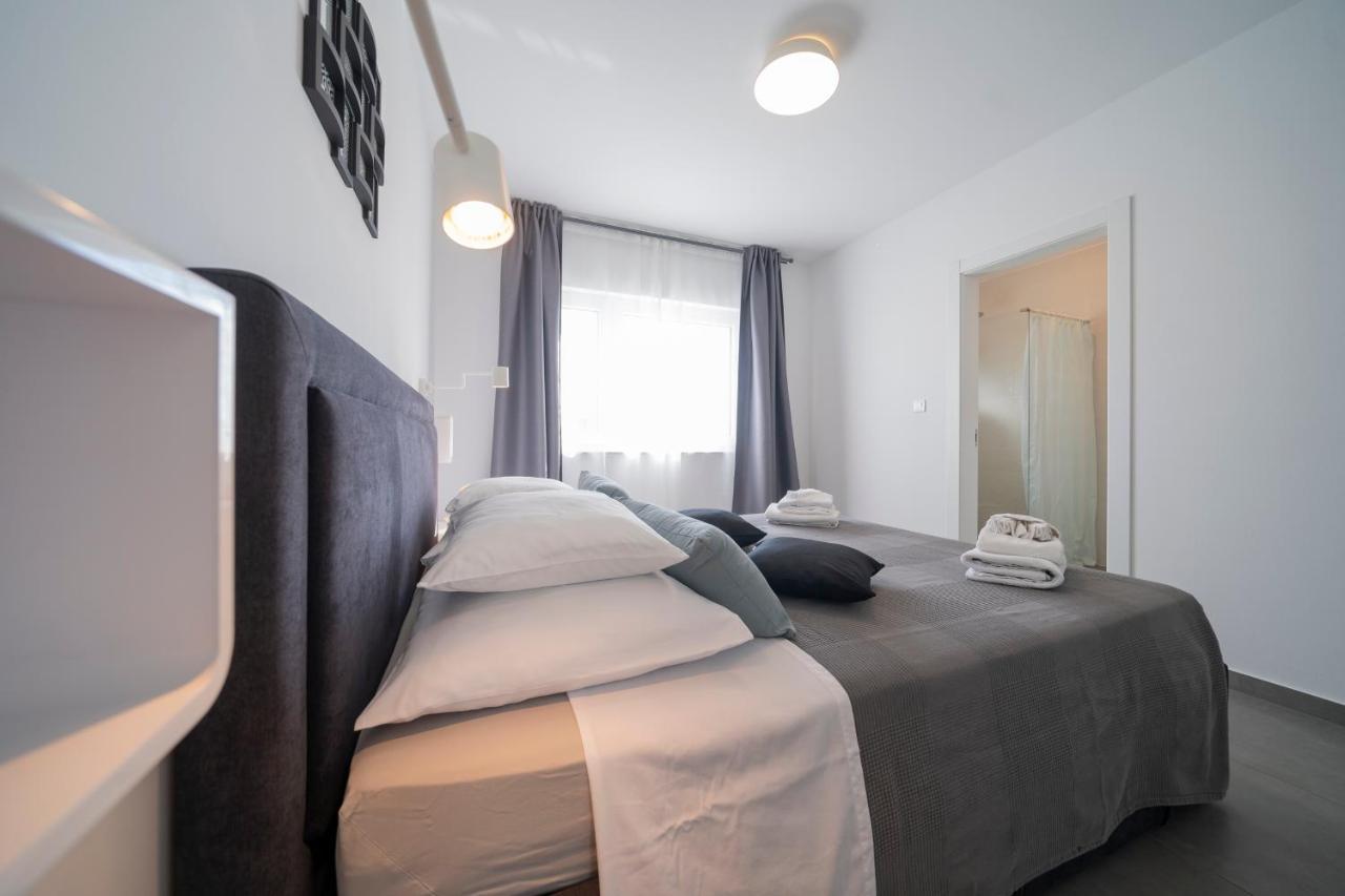 Villa Dreams Brisevo Bagian luar foto