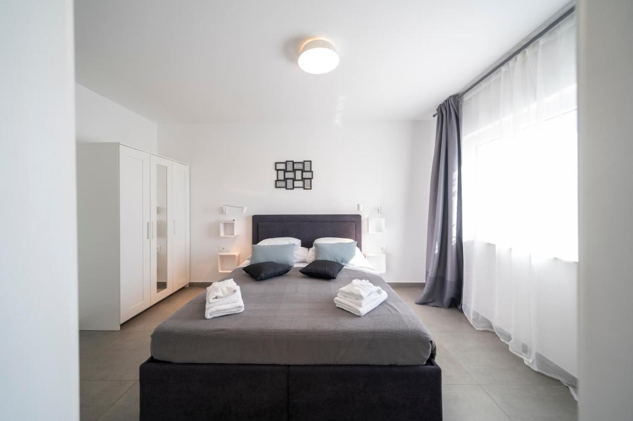 Villa Dreams Brisevo Bagian luar foto